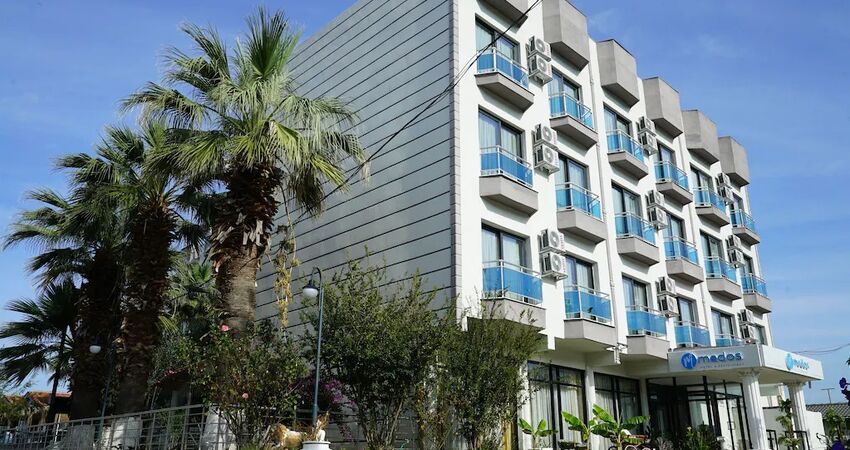Medos Hotel Güzelçamlı